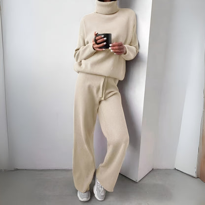 Karina | 2-delat set, turtleneck och långbyxor